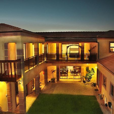Me Casa Guest House Bluewater Bay Bagian luar foto