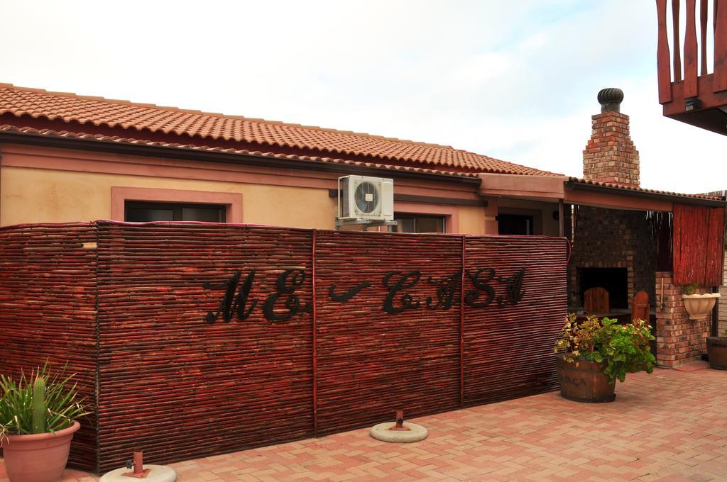 Me Casa Guest House Bluewater Bay Bagian luar foto