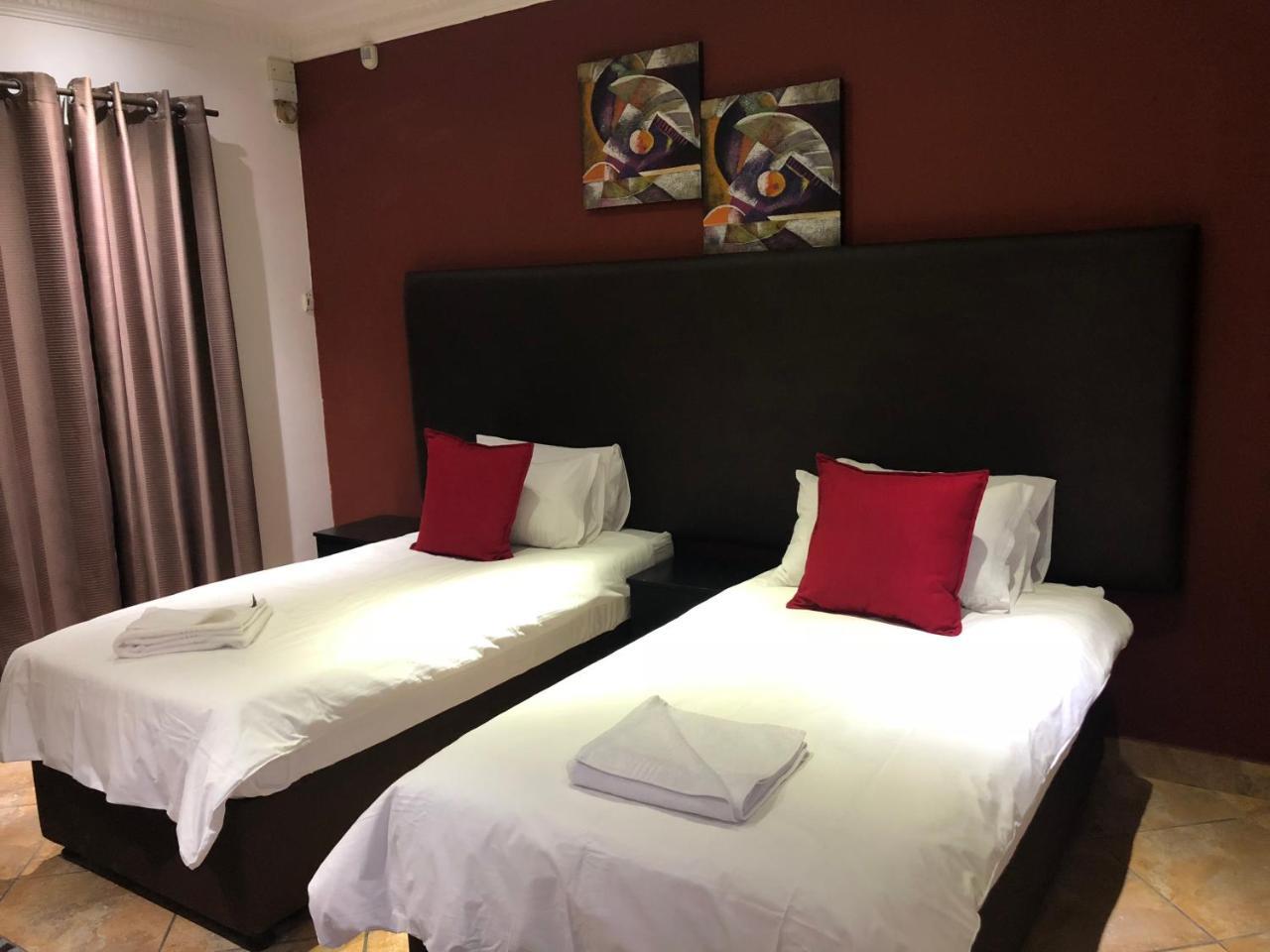 Me Casa Guest House Bluewater Bay Bagian luar foto