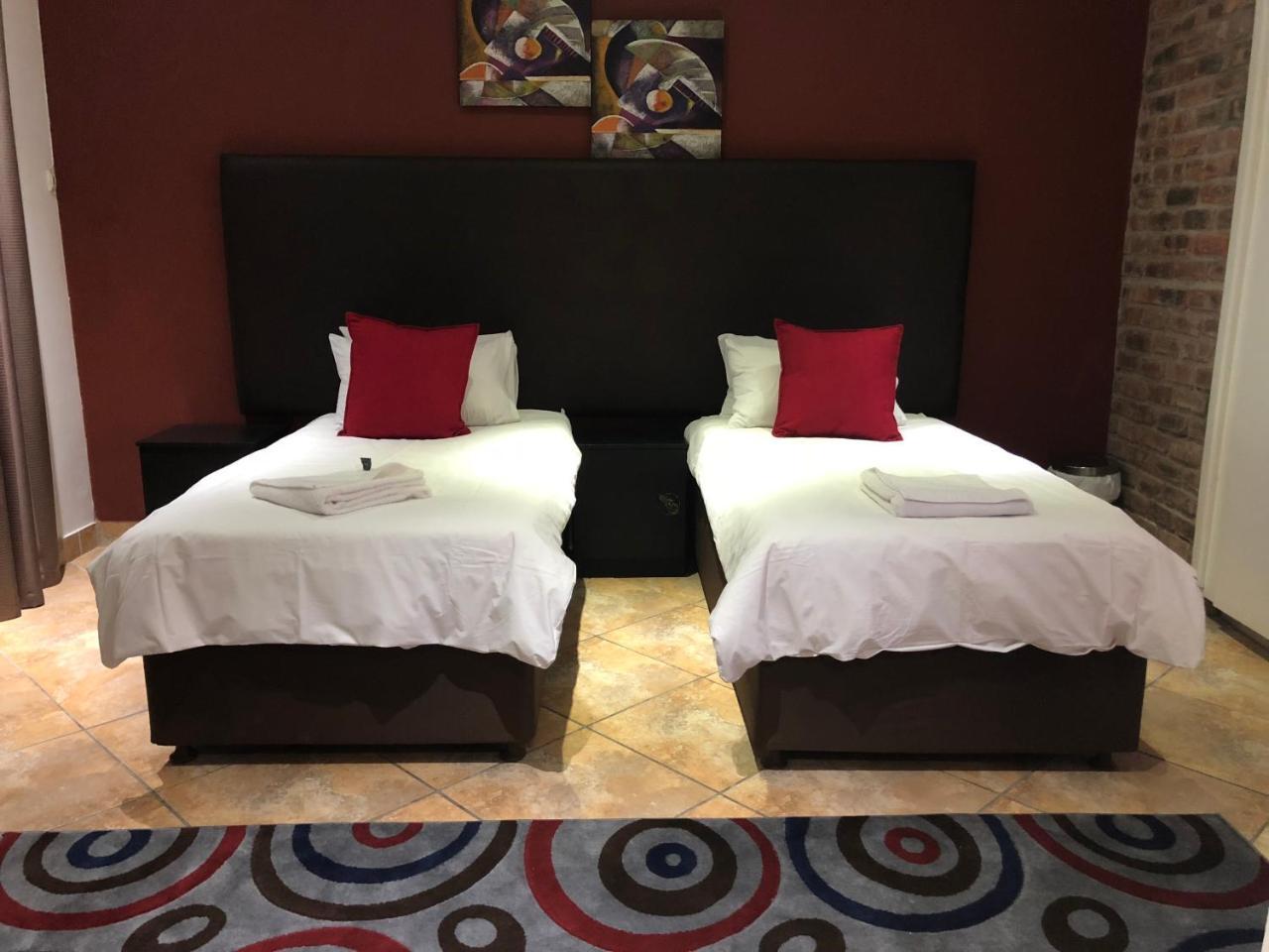 Me Casa Guest House Bluewater Bay Bagian luar foto