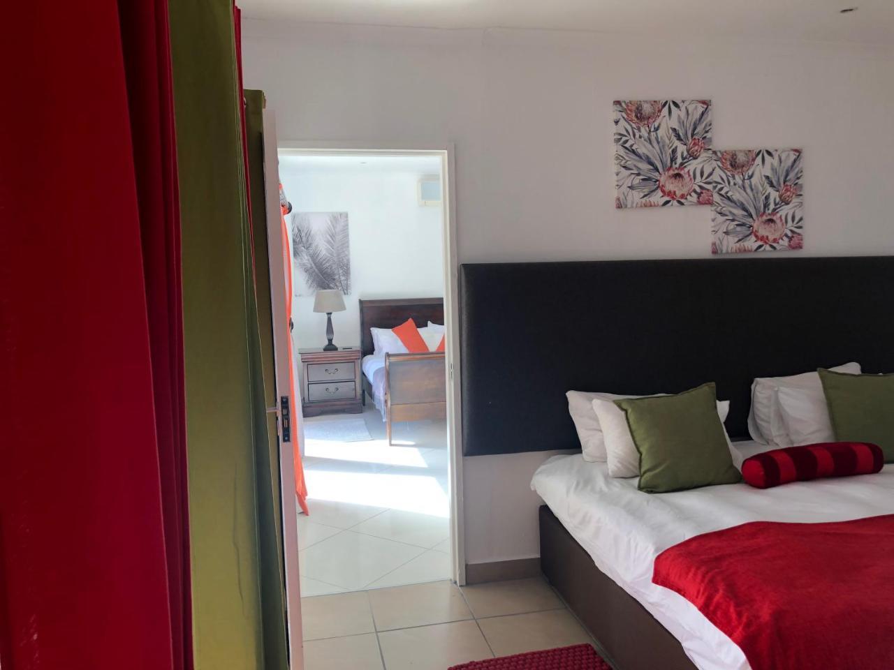 Me Casa Guest House Bluewater Bay Bagian luar foto
