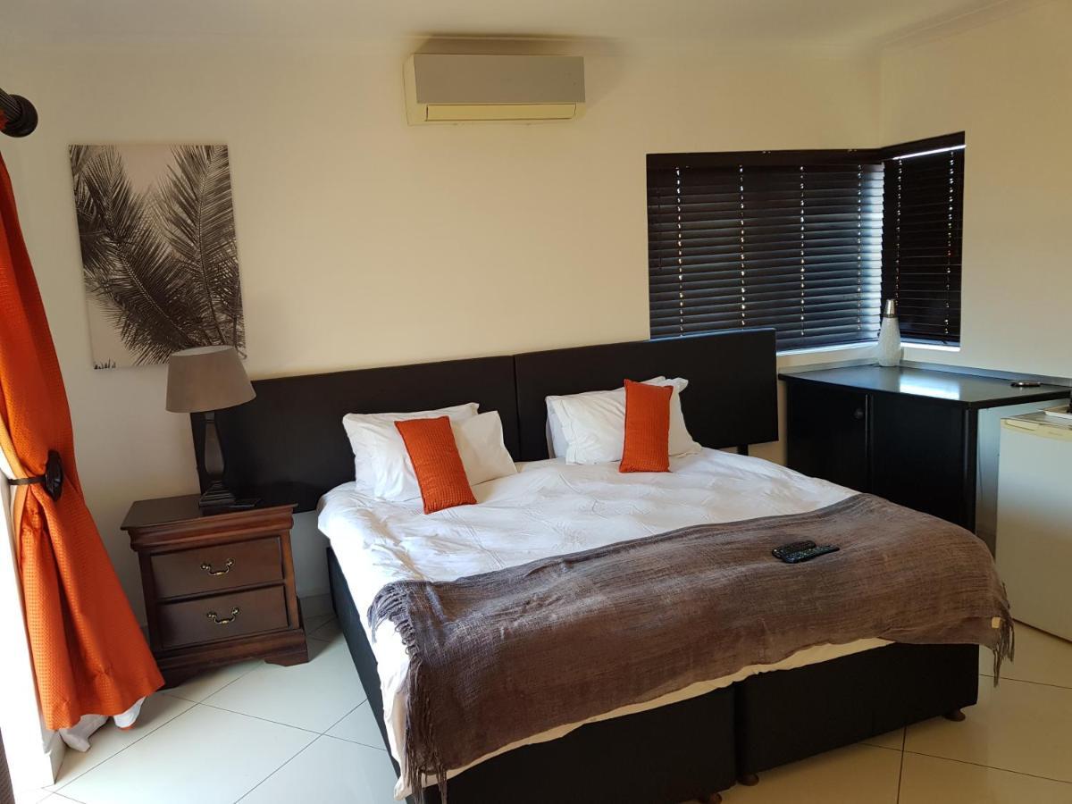 Me Casa Guest House Bluewater Bay Bagian luar foto